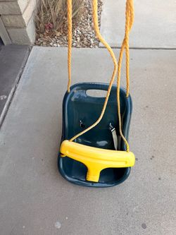 Baby swing