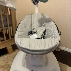 4moms Mamaroo Baby Swing