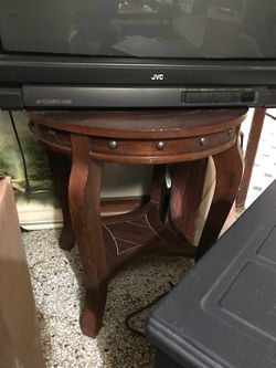 Real wood contemporary end table