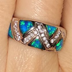 Beautiful 🆕 Fire Opal 🔥 Ring 💍 SIZE 7 Sterling Silver!