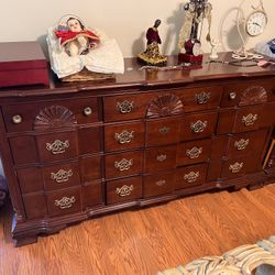 4 piece Bedroom Set