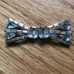 Rare Vintage Rhinestone Clip 