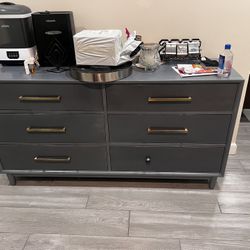 6 Drawer Dresser