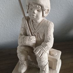 Austin Productions Vintage USA Hockey Player Sculpture Statue Dee Crowley / Vintage Sculpture Dee Crowley Boy With Soccer Ball. Rare