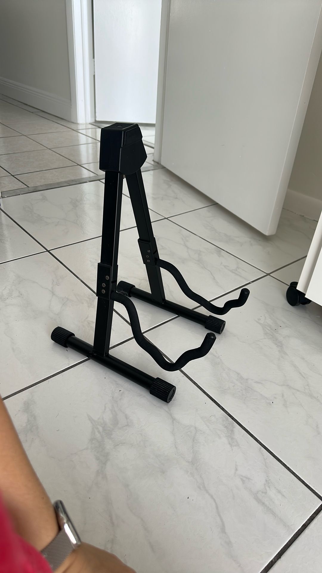 Guitar Stand