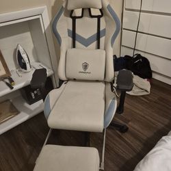 Gaming Chair $125