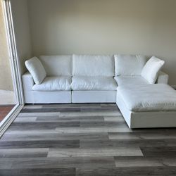 Sale!! Couch Sectional