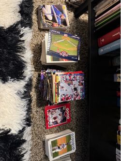 Assorted Baseball Cards