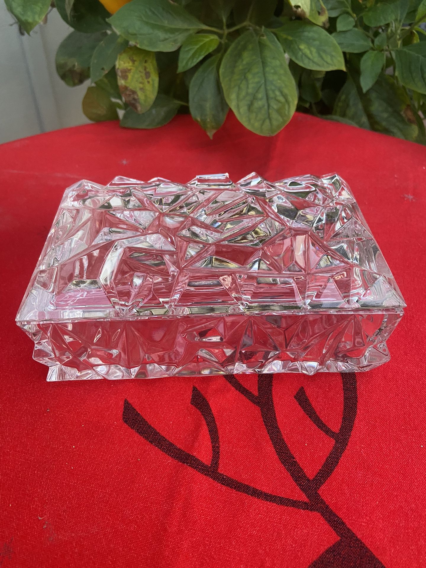 TIFFANY & CO CRYSTAL ROCK CUT BOX
