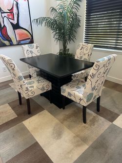 Dinning set
