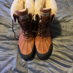 Men Ugg Boots Size 10.5