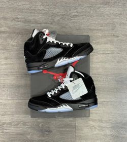 Jordan 5’s Metallic 