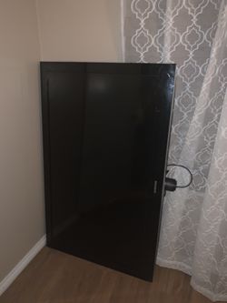 Samsung 55’ **line on screen **