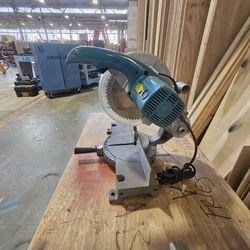 Makita 10 " Miter Saw LS1020