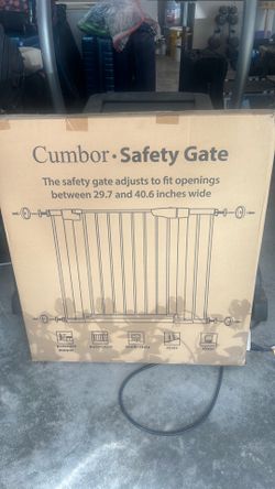Baby/pet safety gate black new in box