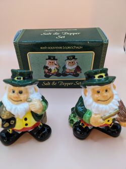 NIB... Leprechaun Salt And Pepper Shakers