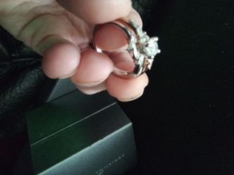 14K white gold diamond ring