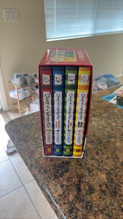 Diary of a wimpy kid(1-4) hard cover