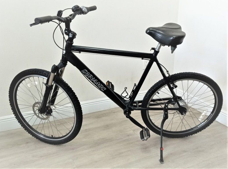 Rare Dynamic 7-Speed Chainless Shaft Drive Bicycle