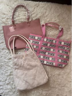 FREE TOTE OF YOUR CHOICE 🖤