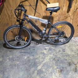 48v ebike brand new top speed 28mph. Comes with charger