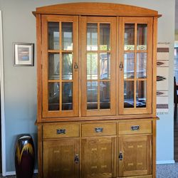 Perfect Condition Bassett China Hutch