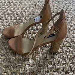 Nine West Heels Size 9