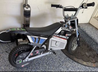 Razor MX350 kids 24V Electric Dirt Bike – Excellent Condition