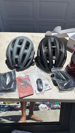 Sena R1 smart helmets
