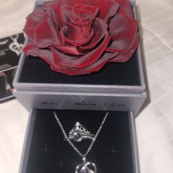 Forever Roses With Necklace & Ring