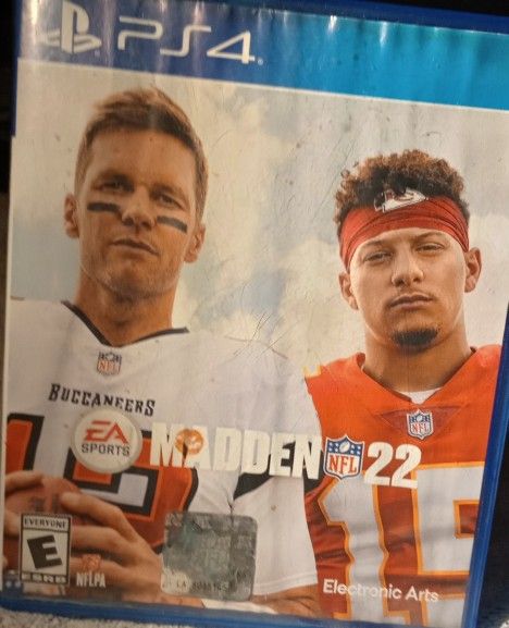 PS 4 Madden 22 Used