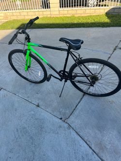 Bike Realm hybrid 700 size off tires 28 inches