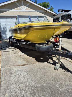 1976 Bell Tahiti Tri Hull