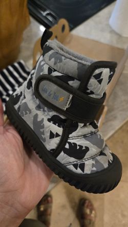 Baby Snow Shoe- Size 7