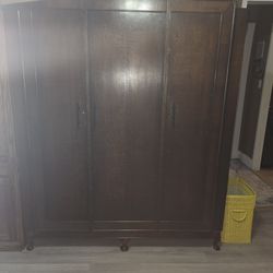 Vintage armoire