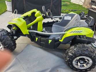 Power wheels dune racer