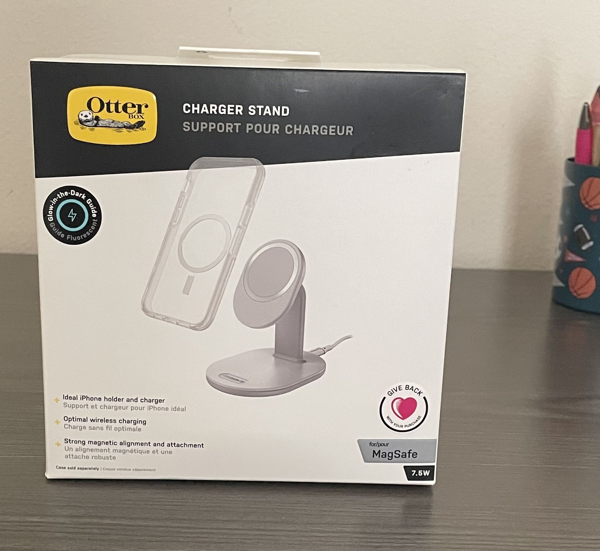 Otterbox Safe Wireless Charger Stand 7.5W