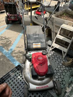 Honda Lawnmower self propelled