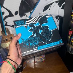 Scarlet And Violet Black Bolt Elite Trainer Box 9 Pack Pokemon Cards