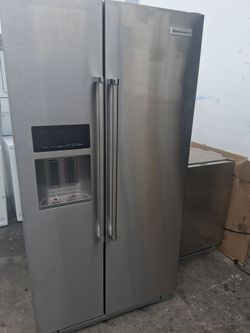 KitchenAid stainless steel side by side fridge fully functional