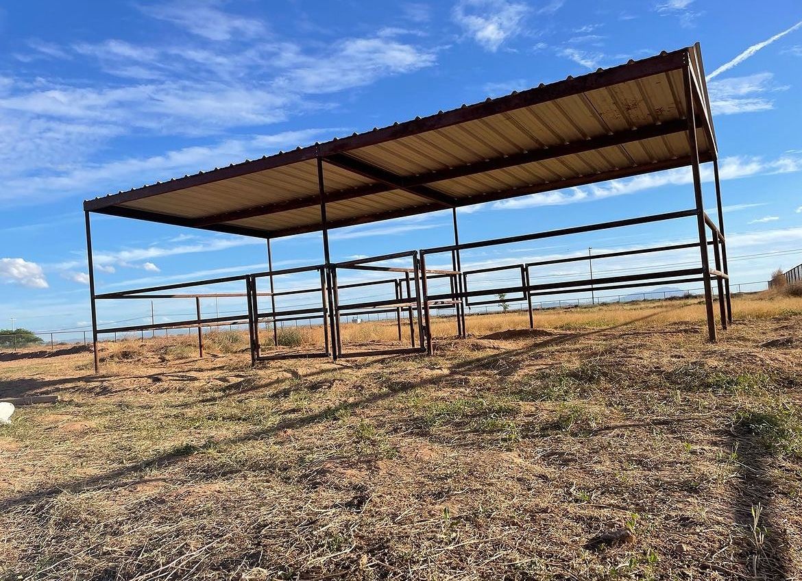 Horse Shades/fencing