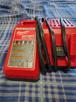 Milwaukee battery charger