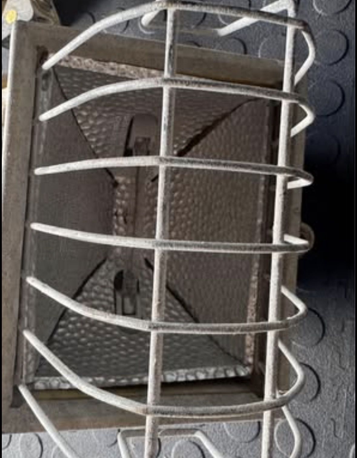 Werner 10 ft Fiberglass Step Ladder – Heavy Duty – 200 (OBO)