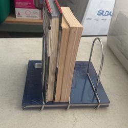 BookEnds Steel