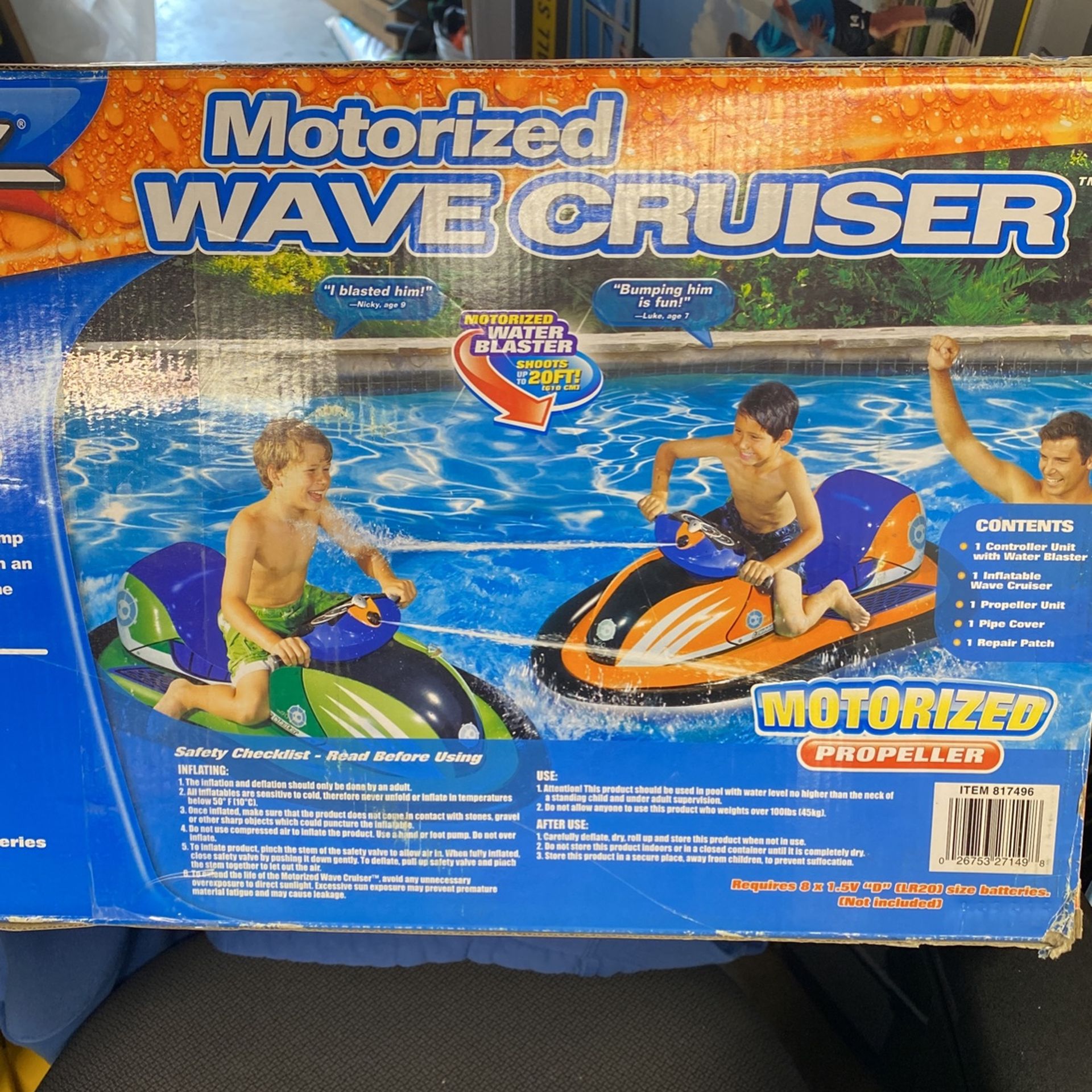 BANZAI MOTORIZED WAVE CRUISER INFLATABLE BATTERY POWERED WITH WATER BLASTER NEW