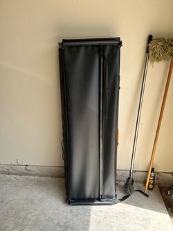Trifold truck bed topper