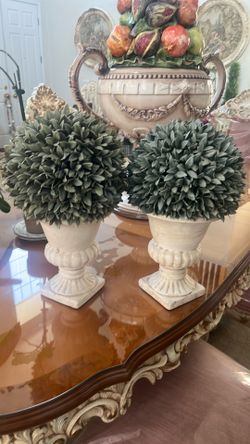 Set of 2 Topiary Arrangements