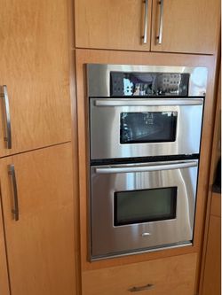 Whirlpool Stainless Steel Microwave and Oven Combination