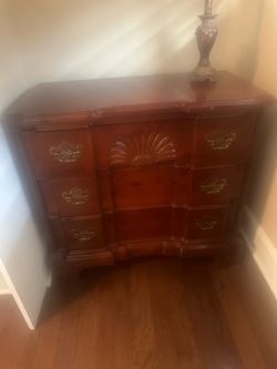 Elegant Dresser