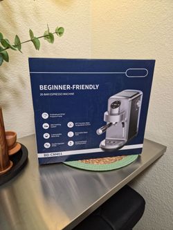 *NEW IN BOX* 20-Bar Espresso Machine